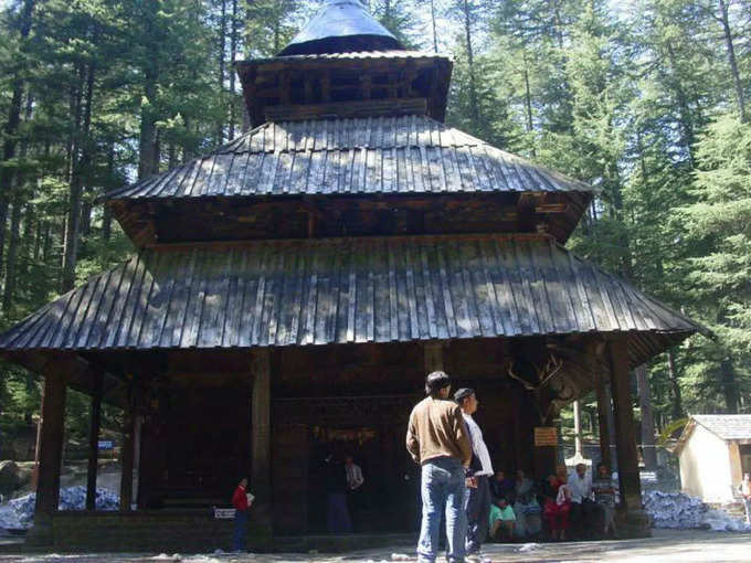 -hidimba-temple-in-manali-in-hindi