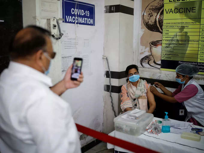 Delhi vaccine drive