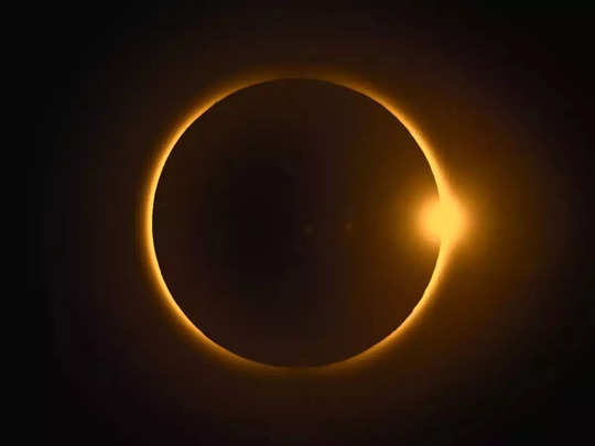 साल का आखिरी सूर्य ग्रहण आज, चंद मिनटों के लिए छा जाएगा अंधेरा, कहां दिखेगा दुर्लभ नजारा ? 