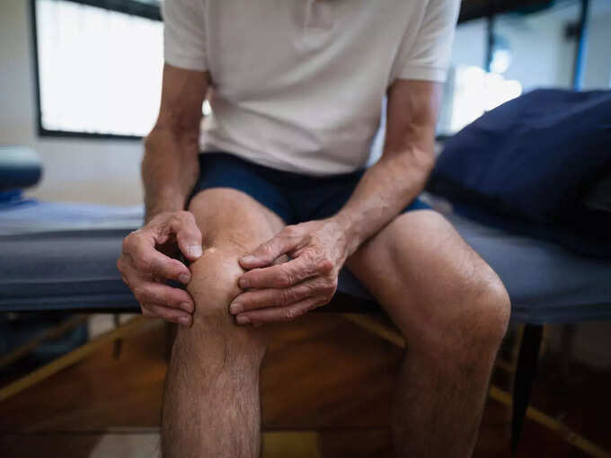 causes of arthritis: சிலருக்கு இரவு நேரங்களில் மட்டும் ஏன் மூட்டுவலி ஏற்படுகிறது? 4 samayam tamil Tamil News Spot