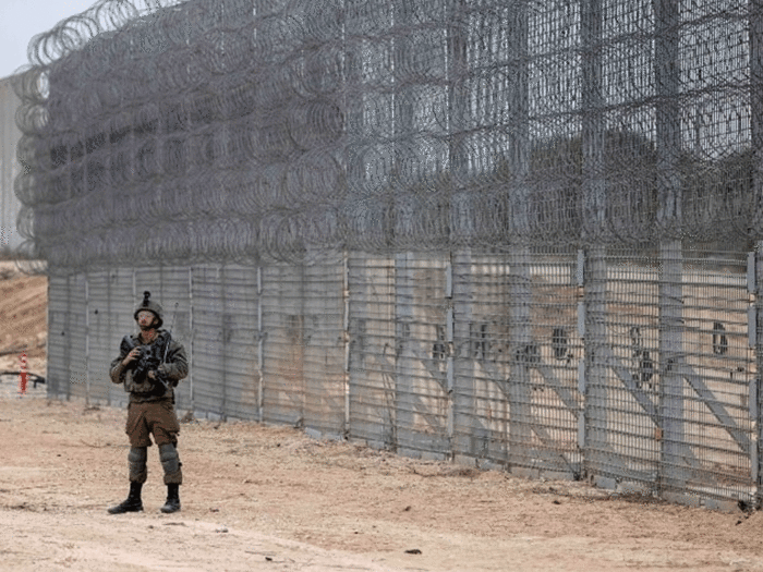 Israel iron wall on Gaza border