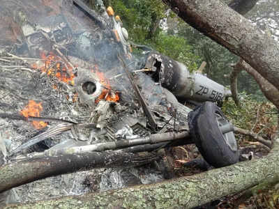 CDS Helicopter Crash News : सीडीएस जनरल बिपिन रावत के हेलिकॉप्टर हादसे पर संसद में बयान देंगे रक्षा मंत्री राजनाथ सिंह 