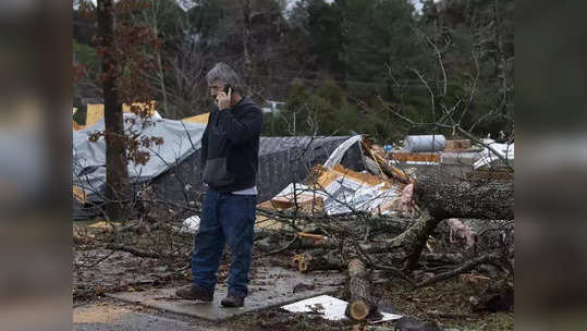 Tornadoes in US: एकाच वेळी चार चक्रीवादळांचा अमेरिकेला तडाखा; केंटकीत ५० ठार