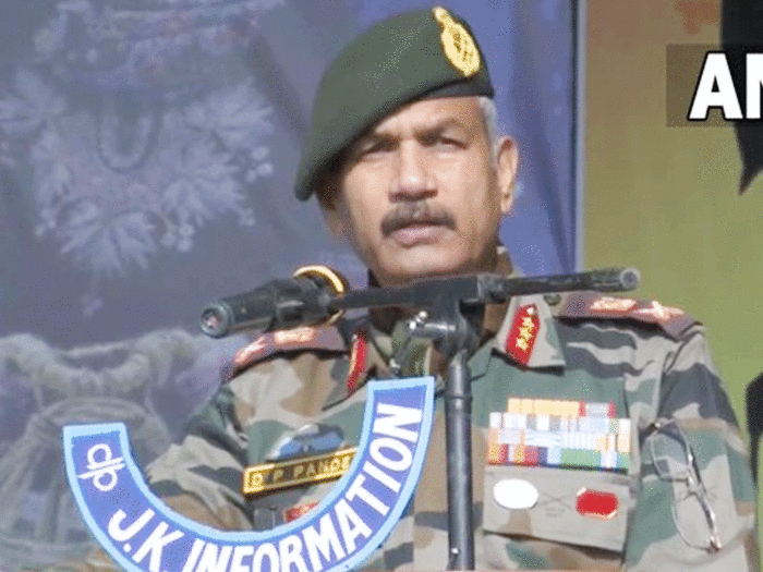 Lt Gen DP Pandey, GOC, Srinagars Chinar Corps