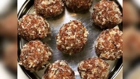 <strong>Winter Laddu :</strong> वेटलॉस, पोट साफ होणं, आई-बाबा बनणं, मानसिक आरोग्य, त्वचा-केसांसाठी व इम्युनिटीसाठी औषध आहे करीनाच्या डाएटिशियनने सांगितलेला ‘हा’ पदार्थ! 