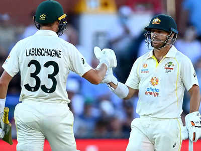 AUS vs ENG 2nd Test day 1 Highlights: विकेट को तरसे अंग्रेज, डेविड वॉर्नर के बाद मार्नस लाबुशेन ने किया पस्त, ऑस्ट्रेलिया ने बनाए 221/2 