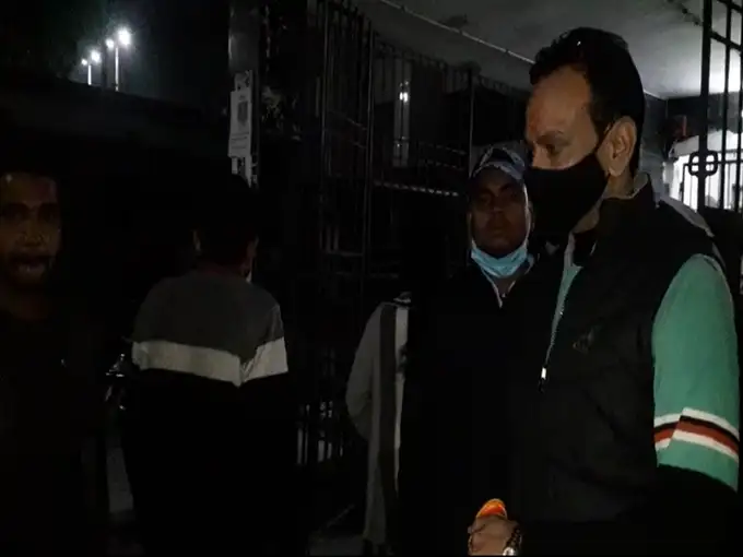 पटना में डबल मर्डर : कार के अंदर ताबड़तोड़ फायरिंग कर हिस्ट्रीशीटर और उसके साथी की हत्या, बाल-बाल बची महिला