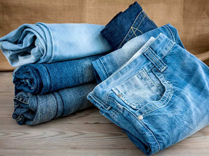 Amazon सेल में मिल रही हैं बढ़िया क्वालिटी वाली Mens Jeans, पहनकर मिलेगा जबरदस्त कंफर्ट
