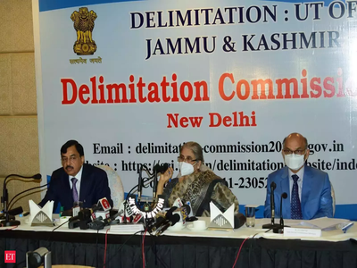 जम्मू-कश्मीर में परिसीमन आयोग की रिपोर्ट पर असंतोष, सबको भरोसे में लेना है जरूरी 