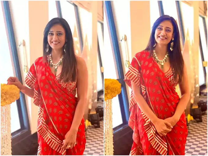 shweta tiwari: shweta tiwari look stunning in red saree wrote Wedding ka season Hai: shweta tiwari ka red saree me stunning look - Navbharat Times