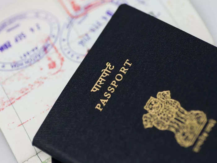 how to get a temporary passport इन