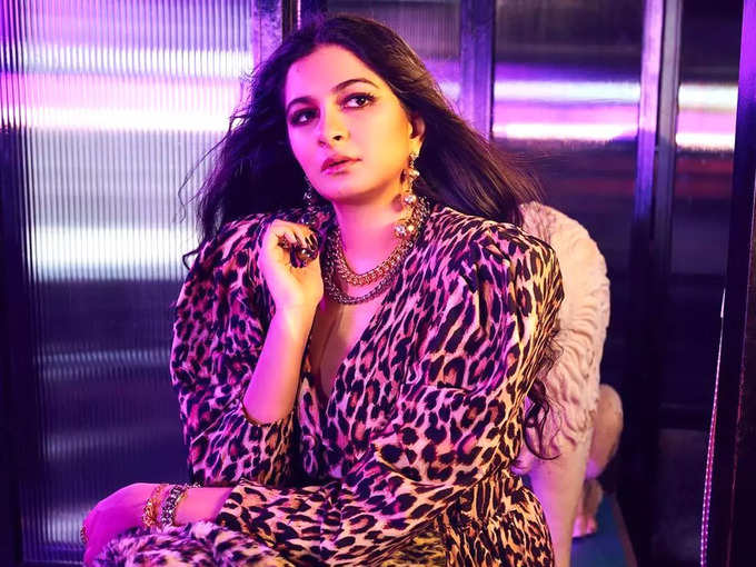 covid-19 positive Rhea Kapoor shares health update