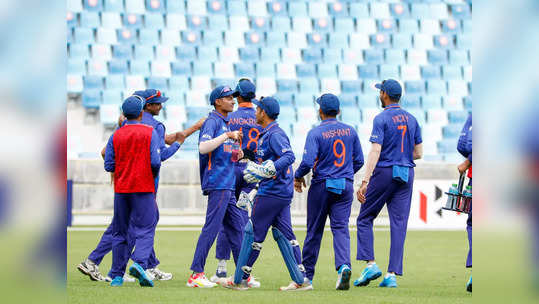 छोटे मिया सुभानल्ला! लंकेचा पराभव करून भारताचे विक्रमी ८व्यांदा आशिया कपचे विजेतेपद