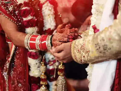 Bihar Corona Guidelines : शादी समारोह में 50 लोग हो सकेंगे शामिल, जानिए रेस्टोरेंट-ढाबों को लेकर क्या है नियम 