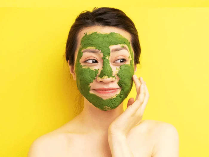 how to make a homemade vegetable face pack to get glowing, clear and scar free skin? know the recipe.