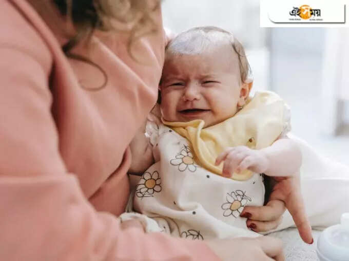 Problems with gas in the baby's stomach? Give relief to the little gold by massaging in this way 4 ei samay