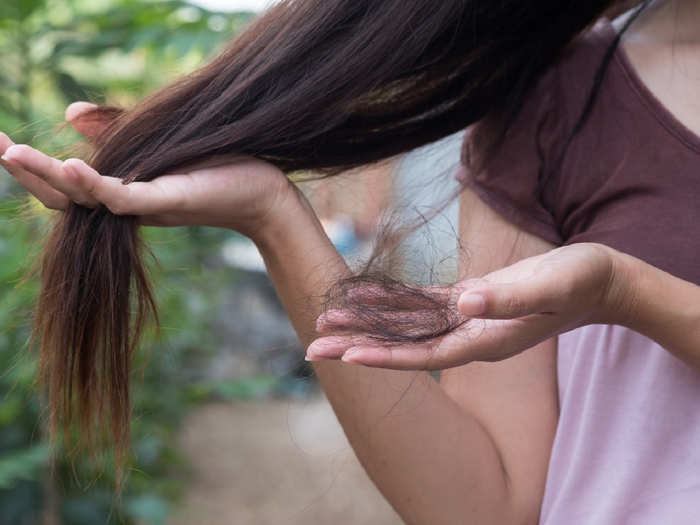 ayurvedic doctor reveals 5 most common causes of hair fall