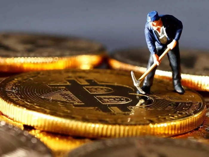 cryptocurrency mining: what is bitcoin mining and how it works, know all about blockchain technology