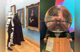 इन लोगों ने Museums में की मजेदार हरकतें, देखें तस्वीरें!