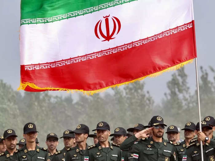 Iran Army 11