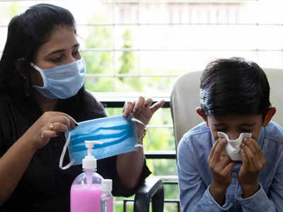 दिल्ली : अब बच्चों को निशाना बना रहा कोरोना, बढ़ गए अस्पतालों में एडमिट करने के मामले 