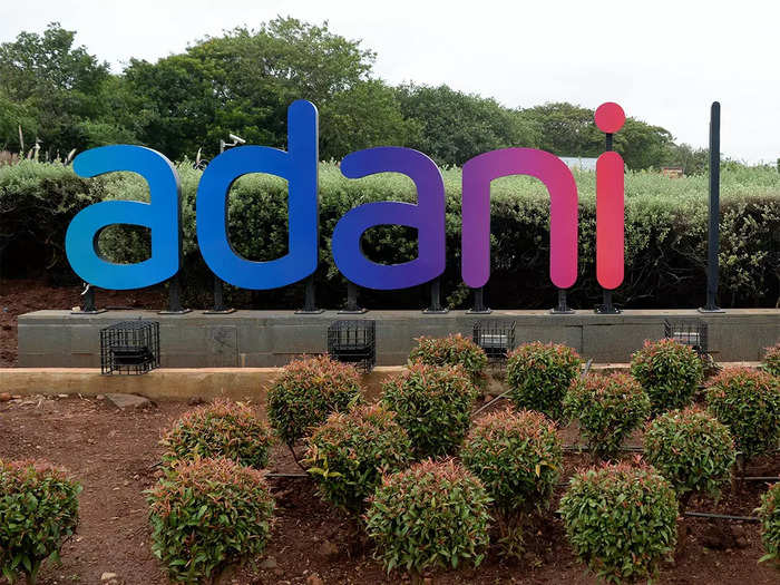 Adani expands his green plan, eyes foray into EVs