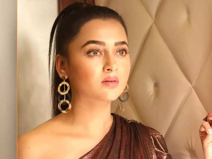 Tejasswi Prakash Naagin 6: Tejaswi Prakash new naagin for ekta kapoor serial watch video : Tejasswi Prakash होंगी टीवी की नई &#39;नागिन&#39;, एकता कपूर की Naagin 6 में मिला लीड रोल - Navbharat Times