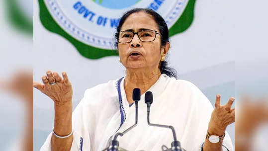 Mamata Banerjee: अर्थसंकल्पावर ममतांचा पहिला वार; 'जनता महागाईखाली दबली असताना...'