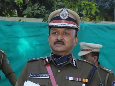 Gujarat News: राजकोट पुलिस कमिश्नर 75 लाख की वसूली में घिरे, गृहमंत्री तक बात पहुंचने के बाद भी चलता रहा खेल! 