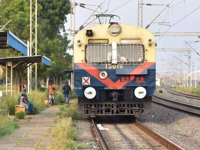 Railway Sarkari Naukri