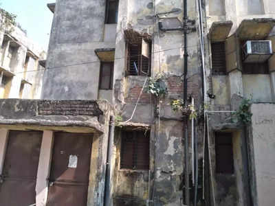 Dangerous Buildings in Delhi: खतरनाक घोषित EDMC के फ्लैटों में रह रहे है 200 से अधिक परिवार