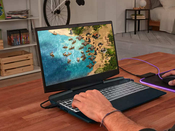 Laptop For Gaming : गेमिंग के लिए बेस्ट माने जाते हैं ये Laptops, पाएं हाई ग्राफिक्स और बेस्ट प्रोसेसर