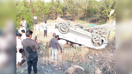 विद्यार्थी परीक्षा देऊन येत असताना घडला अपघात, केवळ दैव बलवत्तर म्हणून...