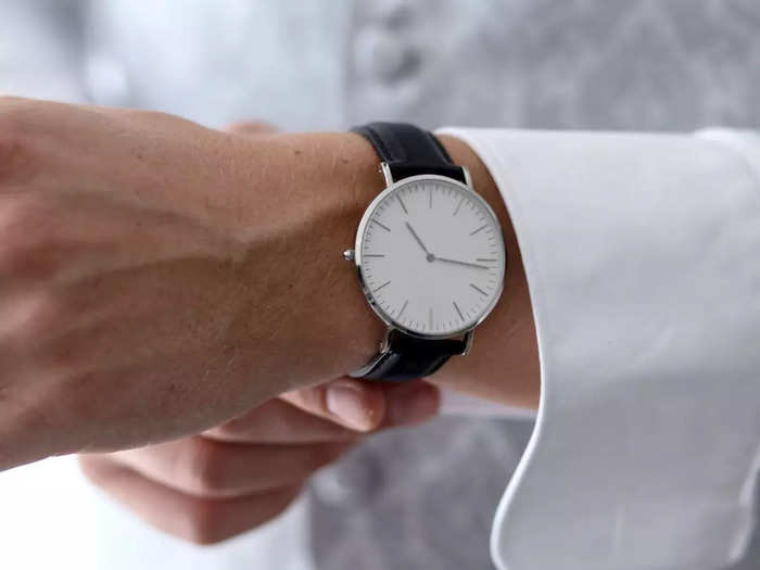Watch For Men : क्लासी और ट्रेंडी लुक के लिए पहनें ये Wrist Watch, मिलेगी आकर्षक पर्सनालिटी