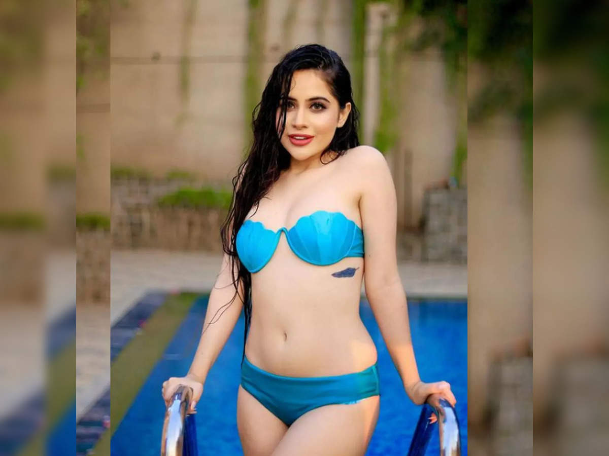 Urfi Javed Looks Smoking Hot In Sexy Blue Bikini, Fans Say, 'Uff Kya Figure  Hai