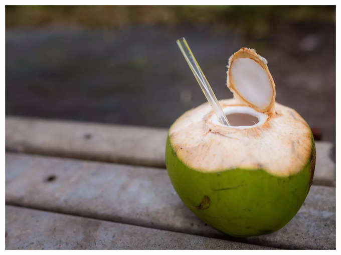 ​नारियल पानी