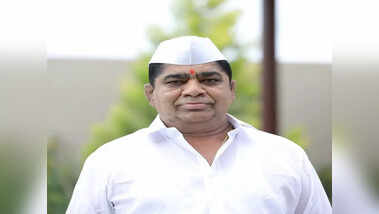 Shivaji Kardile Join NCP: Set Back For Bjp Rahuri Former Mp Shivaji Kardile Likely To Join Ncp | भाजपला धक्का देत माजी आमदार राष्ट्रवादीत प्रवेश करणार?; जिल्ह्यात जोरदार चर्चा