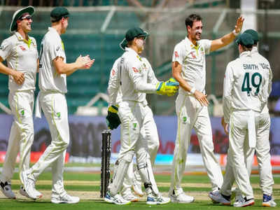 PAK vs AUS 2nd Test: पाटा विकेट पर पाकिस्तान की बल्लेबाजी चरमराई, ऑस्ट्रेलिया ने नहीं दिया फॉलोऑन 