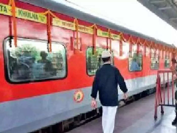 Maitree and Bandhan Express will start again (File Photo)