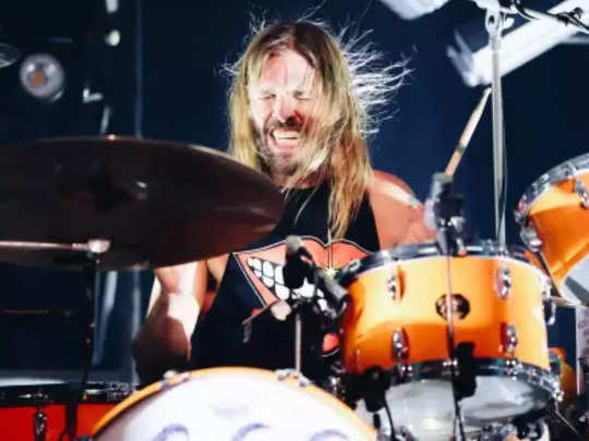 Foo Fighters के Drummer Taylor Hawkins की अचानक मौत, ‘Best Of You’ की धुन पर मचाया था धमाल 