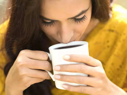 Coffee and heart health : ஹார்ட் ப்ராப்ளம் இருக்கிறவங்க காஃபி குடிக்கலாமா ? ஆய்வு சொல்வது என்ன? 