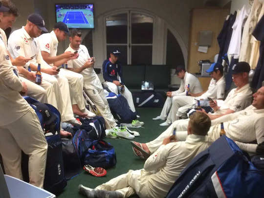 17 में से सिर्फ एक टेस्ट जीत, मुश्किल में इंग्लैंड क्रिकेट, वसीम जाफर ने लिए वॉन के मजे 