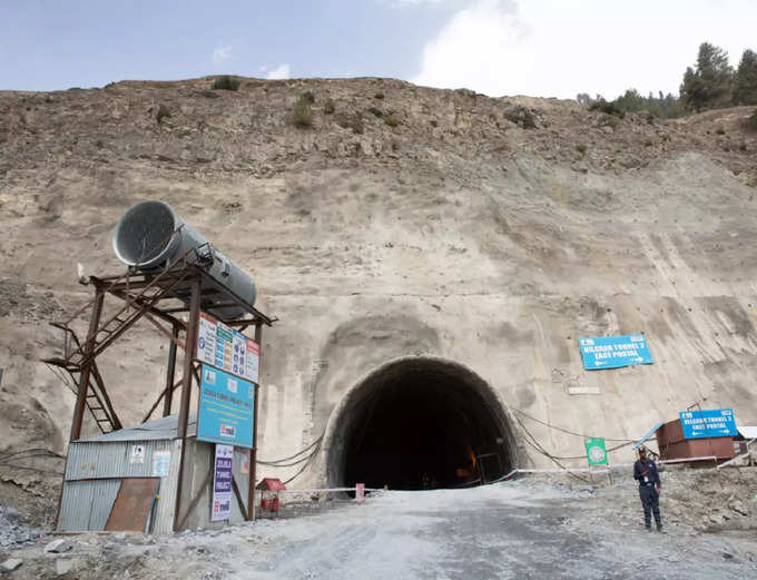 Zojila Tunnel