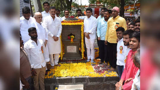 sambhajiraje chhatrapati : भुजबळांच्या भेटीवरून मराठा क्रांती मोर्चाची नाराजी, संभाजीराजे म्हणाले…