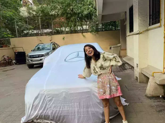 Shweta Tripathi has purchased a swanky new car