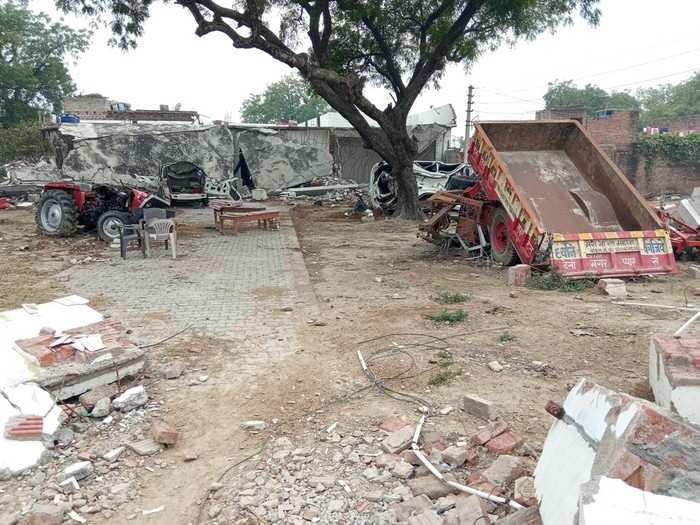 Kanpur News: विकास दुबे के गुर्गों की अवैध संपत्ति पर चलेगा योगी का बुलडोजर, 70 करोड़ की प्रॉपर्टी होगी सीज