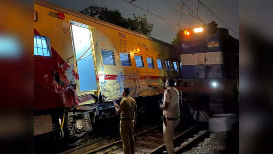 Mumbai Train Accident Updates: मुंबई रेल्वे अपघाताचे महत्त्वाचे अपडेट्स; स्लो ट्रॅक सुरू, 'या' एक्स्प्रेस रद्द