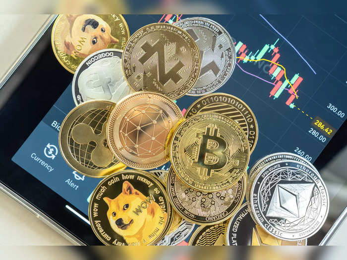 crypto currency prices Bitcoin, Ethereum, Terra, XRP