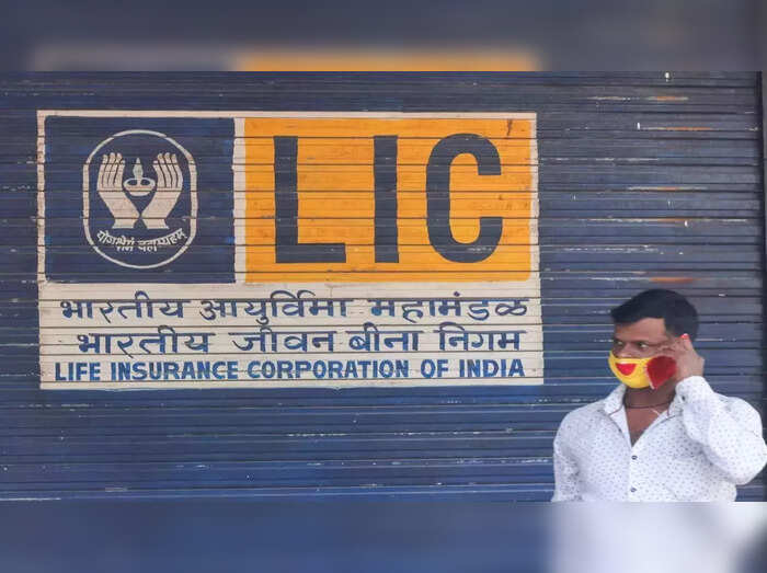 LIC IPO Price band fixed at Rs 902-949
