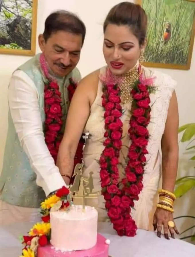 Arun Lal Bulbul Shah Wedding Photos : 66 Year Old Former Indian Cricketer  Gets Married To 38 Year Old Bulbul Shah, See Images - अरुण लाल की सेकेंड  इनिंग्‍स शुरू, 38 साल